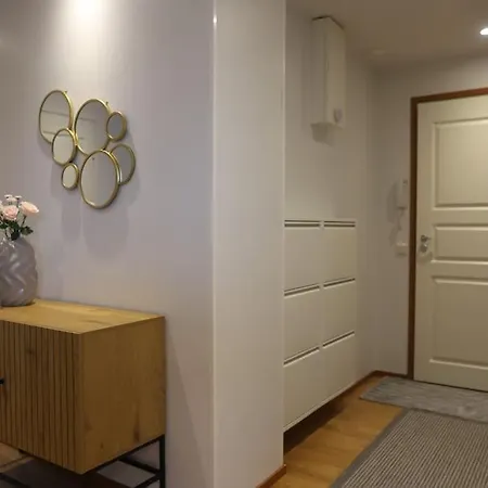 130M2 Apartment With Sauna In Citycenter Rovaniemi Exterior photo